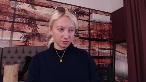 Natalie online show from 11-21-25, 11:42