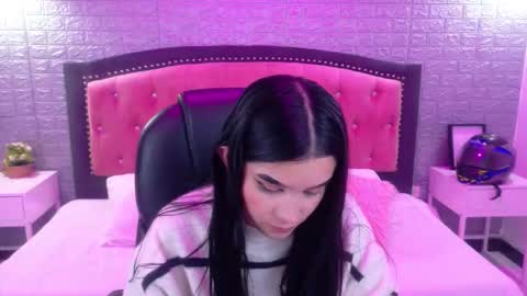 natalie  online show from 01-19-26, 02:48