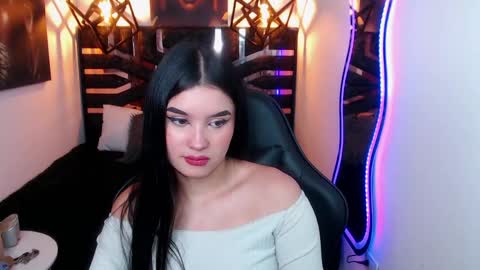 natalie  online show from 04-15-26, 08:09