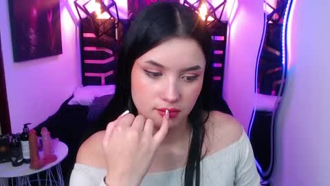 natalie  online show from 05-16-26, 07:56
