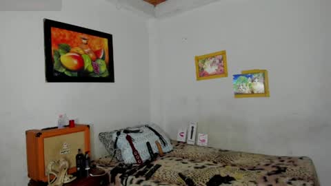 natalie porter  online show from 04-24-26, 03:20