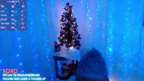 Snapshot of nataliebinx chatting on 11-26-25, 05:25 NatalieBinx Mr.D online show from 11-26-25, 05:25