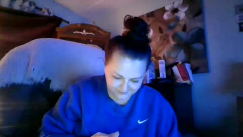 Natalie  online show from 01-25-25, 01:54