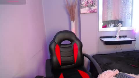 natalliapradas online show from 09-25-25, 07:28