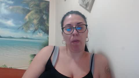 Snapshot of natally565656 chatting on 10-28-25, 02:20 natally online show from 10-28-25, 02:20