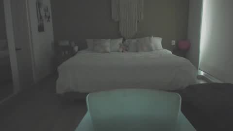 Snapshot of nataly_05 chatting on 11-16-25, 09:09 anatalybee online show from 11-16-25, 09:09