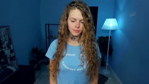 Natalie online show from 10-21-25, 05:08