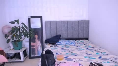 Snapshot of nataly_mcry chatting on 11-13-25, 05:56 NATALY online show from 11-13-25, 05:56