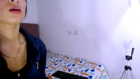 Snapshot of nataly_mcry chatting on 11-24-25, 10:42 NATALY online show from 11-24-25, 10:42