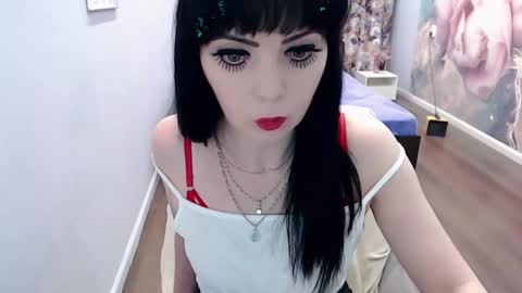 Snapshot of natalyaberd chatting on 12-10-24, 07:43 natalyaberd online show from 12-10-24, 07:43