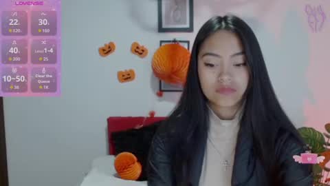 Nataly Escobar online show from 10-06-25, 12:35