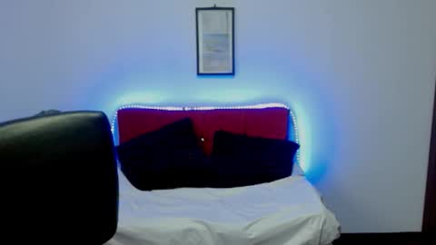 Nataly Escobar online show from 02-24-26, 01:53