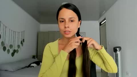 natalyfitt_7 online show from 03-25-26, 06:25