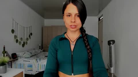 natalyfitt_7 online show from 06-02-26, 06:54