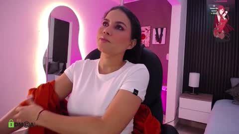 natasha online show from 10-20-25, 02:06