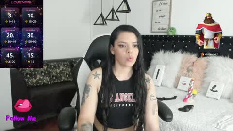 Snapshot of natasha__logan chatting on 02-08-25, 04:57 Natasha online show from 02-08-25, 04:57