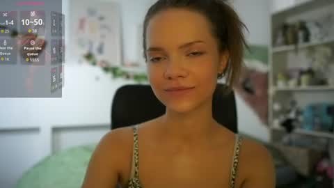 Snapshot of natasha__malkova chatting on 06-27-26, 08:52 natasha__malkova online show from 06-27-26, 08:52