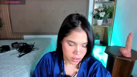 Natasha Sccott online show from 01-28-25, 08:15