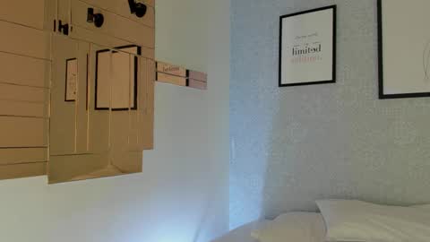  Natasha  online show from 10-20-25, 11:21