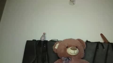 natalia online show from 11-14-25, 07:01