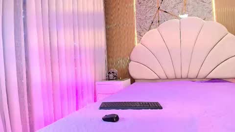 Snapshot of natasha_luna_ chatting on 11-04-25, 07:13 Natasha online show from 11-04-25, 07:13