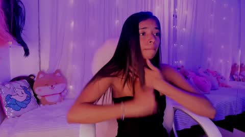 Natasha  online show from 12-25-24, 04:22