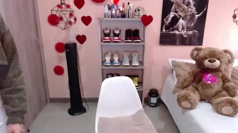 Nat online show from 03-05-25, 03:18