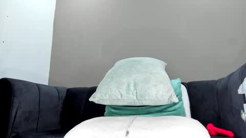 Snapshot of natashaberry chatting on 12-12-24, 02:55 Natashaberry online show from 12-12-24, 02:55