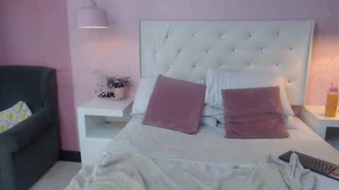 Snapshot of natashabrinkley chatting on 10-06-25, 02:42 natashabrinkley online show from 10-06-25, 02:42