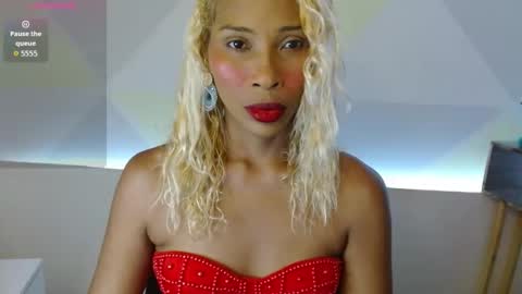 Snapshot of natashadormat chatting on 09-29-25, 01:49 natashadormat online show from 09-29-25, 01:49