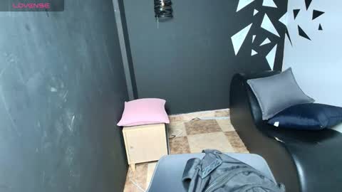 Snapshot of natashamason chatting on 12-04-25, 11:41 Natasha Mason online show from 12-04-25, 11:41