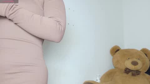 Natasha online show from 11-11-25, 09:26