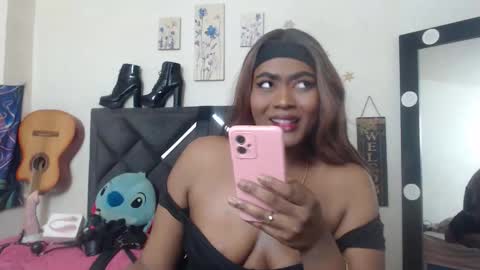 Snapshot of natashasexxy__ chatting on 05-01-26, 02:16 natashasexxy__ online show from 05-01-26, 02:16