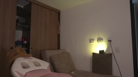 Snapshot of natasna1 chatting on 01-18-26, 02:59 Natasha Independent model online show from 01-18-26, 02:59