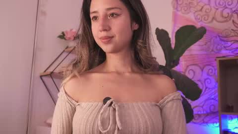 Snapshot of natasna1 chatting on 05-08-26, 03:23 Natasha Independent model online show from 05-08-26, 03:23