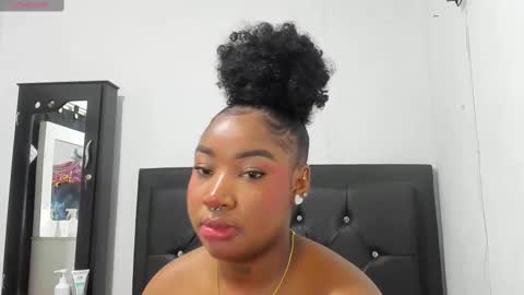 Snapshot of natasshaa_brown chatting on 10-14-25, 12:50 natasshaa_brown online show from 10-14-25, 12:50