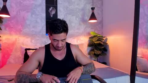 Snapshot of nate_franco chatting on 10-31-25, 04:24 Nate Franco online show from 10-31-25, 04:24