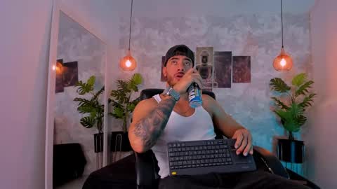 Snapshot of nate_franco chatting on 11-03-25, 02:24 Nate Franco online show from 11-03-25, 02:24