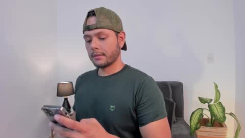 Snapshot of nate_ocean chatting on 02-16-25, 11:26 Nate Ocean online show from 02-16-25, 11:26