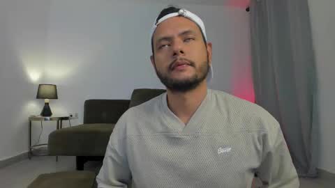 Snapshot of nate_ocean chatting on 11-26-25, 09:54 Nate Ocean online show from 11-26-25, 09:54