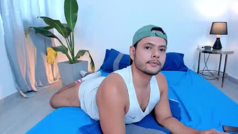 Nate Ocean online show from 01-06-26, 01:37