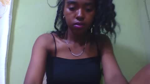 Snapshot of nathaaldy chatting on 10-05-25, 05:17 nathaaldy online show from 10-05-25, 05:17