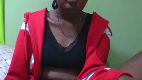 Snapshot of nathaaldy chatting on 10-24-25, 03:03 nathaaldy online show from 10-24-25, 03:03