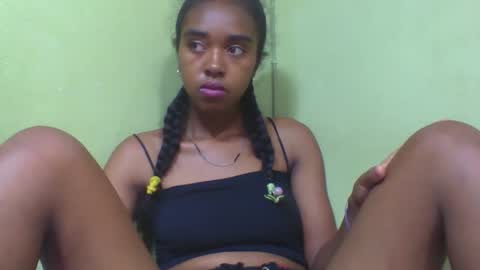 Snapshot of nathaaldy chatting on 11-14-25, 07:34 nathaaldy online show from 11-14-25, 07:34