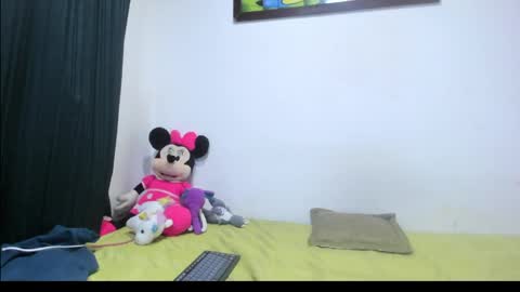 Nathalia online show from 05-06-26, 04:19