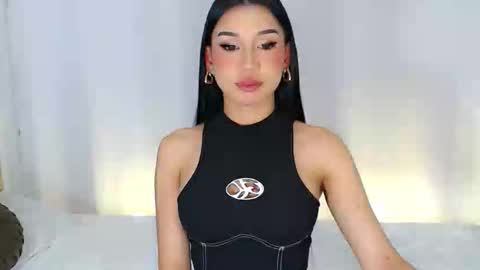   please follow me guyss online show from 10-17-25, 07:33