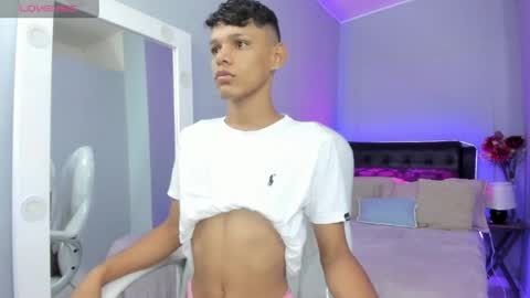 nathalie_moon_ online show from 04-13-26, 11:48