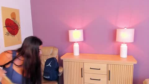 nathalie rossel online show from 02-02-25, 01:23