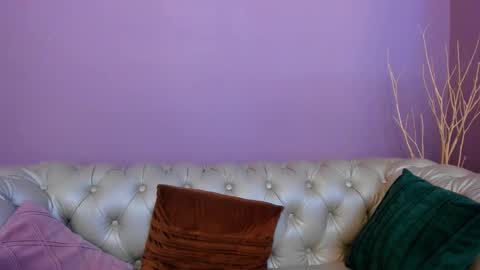 nathalie rossel online show from 11-28-25, 08:39