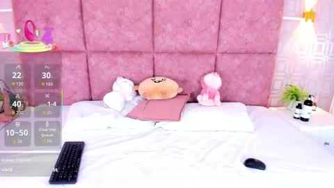 Nathalie Ross online show from 04-17-26, 06:38